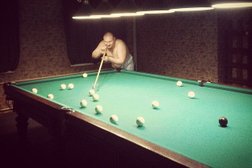 Кафе Вдали от жен, с рейтингом 2.3 - находится по адресу Кемеровская область — Кузбасс, Новокузнецк, улица Димитрова, 6 