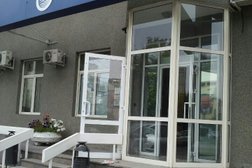 Банкомат Газпромбанк, с рейтингом 5 - находится по адресу Екатеринбург, Вайнера, 9 