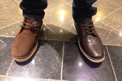 Бутик одежды и аксессуаров Massimo Dutti, с рейтингом 4 - находится по адресу Алматы, Розыбакиева, 263 