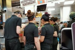 Ресторан быстрого питания Burger King, с рейтингом 2.9 - находится по адресу Москва, площадь Киевского вокзала, 2 
