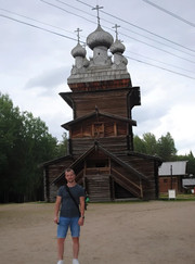 Сантехник, автомеханик Евгений Викторович Старков