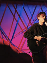 Педагог по вокалу, преподаватель музыки Антон Романович Брусничкин