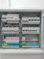 Мастер на час, мастер по ремонту электрооборудования Алексей Геннадьевич Гришин