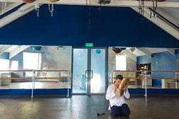 Центр регрессивного гипноза и гипнотерапии Ерезы Георгия BRAINMASSAGE, с рейтингом 4.7 - находится по адресу Москва, Средний Овчинниковский переулок, 3 