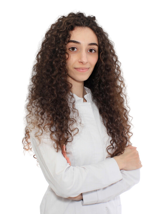 Карина Артуровна Акопян