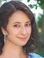 Полиграфист, дизайнер Венера Артуровна Варпетян