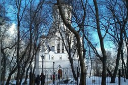 Торговый центр Садовод, с рейтингом 4.2 - находится по адресу Москва, МКАД 14 километр, 30а 