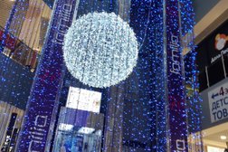 Торгово-развлекательный центр Мегаполис, с рейтингом 4.2 - находится по адресу Екатеринбург, улица 8 Марта, 149 