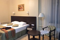 Гостиничный комплекс Урал тау, с рейтингом 4.7 - находится по адресу Республика Башкортостан, Уфа, Гоголя, 72 