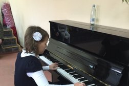Детская школа искусств им. А.Н. Верстовского, с рейтингом 4 - находится по адресу Московская область, Химки, улица Нахимова, 2 