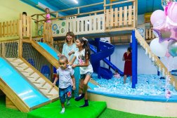 Ультра Клумба, с рейтингом 4.3 - находится по адресу Республика Башкортостан, Уфа, Бакалинская улица, 27 