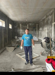 Каменщик, маляр-штукатур Мурад Гусейнович Салихбагандов