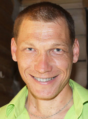 Благоустройство территории, каменщик Игорь Леонидович Симонов