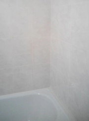 Мастер по оклейке обоев, грузчик Михаил Михайлович Якушов