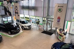 Автоцентр ОТТОКАР, с рейтингом 4.8 - находится по адресу Калининград, Московский проспект, 270 