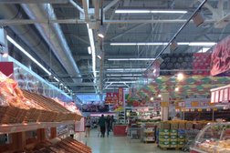 Гипермаркет Магнит Экстра, с рейтингом 3.7 - находится по адресу Свердловская область, Ревда, улица Павла Зыкина, 27 