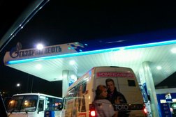 Автозаправка Газпромнефть, с рейтингом 3.3 - находится по адресу Санкт-Петербург, улица Стасовой, 10 