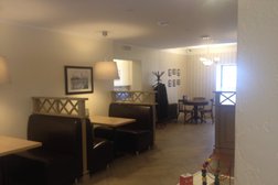 Кафе 5-й Подъездъ, с рейтингом 4.8 - находится по адресу Тольятти, улица Матросова, 1 