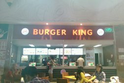 Кафе быстрого питания Burger King, с рейтингом 5 - находится по адресу Алматы, Сейфуллина проспект, 483 