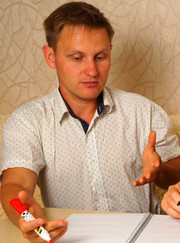 Преподаватель английского языка, преподаватель математики Денис Валерьевич Владимиров