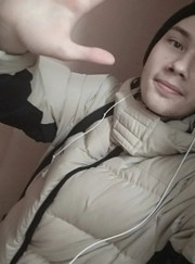 Автослесарь, грузчик Олег Евгеньевич Желяев