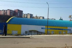 Спортивный ледовый комплекс Холмск-арена, с рейтингом 4.3 - находится по адресу Сахалинская область, Холмск, Морская улица, 16 