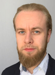 Преподаватель латышского языка, преподаватель музыки Дмитрий Игоревич Кудрявцев