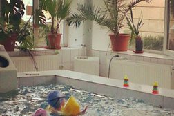 Плавательный клуб Aquastars, с рейтингом 4.2 - находится по адресу Алматы, Си Синхая, 1 