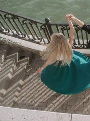 Видеомонтажёр, видеооператор Алёна Юрьевна Харченко