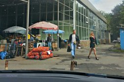 Торговый комплекс Стекляшка, с рейтингом 4 - находится по адресу Ставропольский край, Ессентуки, улица Долина Роз, 14/1 