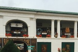 Торговые ряды торгово-офисный центр, с рейтингом 3.3 - находится по адресу Владимирская область, Суздаль, улица Ленина, 63а 