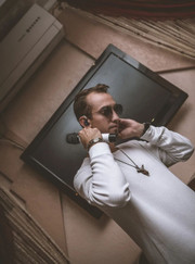 Диджей, певец Александр Власов