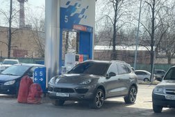 АЗС Газпромнефть, с рейтингом 3.8 - находится по адресу Московская область, Коломна, улица Октябрьской революции, 139Б 