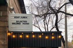 Магазин комиссионных и винтажных вещей Asay Jurek, с рейтингом 2.8 - находится по адресу Алматы, Валиханова, 43 