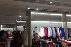 Магазин одежды Mango, с рейтингом 3.7 - находится по адресу Ставропольский край, Пятигорск, Ессентукская, 31а 