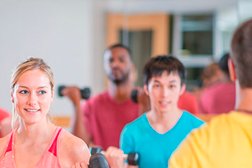 Фитнес-клуб ALEX fitness, с рейтингом 2.9 - находится по адресу Рязань, Первомайский проспект, 70 к1 