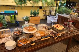 Ресторан-гостиная Teplo, с рейтингом 4.3 - находится по адресу Санкт-Петербург, Большая Морская улица, 45 