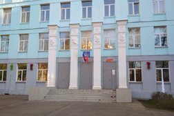 Гимназия №17, с рейтингом 3.4 - находится по адресу Московская область, Мытищи, улица Щербакова, 1а 