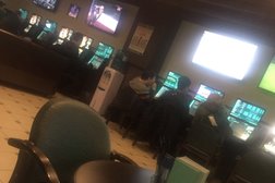 Букмекерская компания Лига ставок, с рейтингом 2.7 - находится по адресу Санкт-Петербург, Камышовая улица, 13 