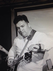 Музыкант группа «Р/Г» Рыбкин Громов