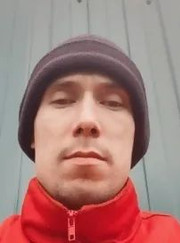 Водитель, грузчик Эльдар Курбанович Абугареев