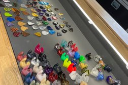 Магазин наушников, аудиотехники, винила и аудио для профессионалов Dr.Head, с рейтингом 4.5 - находится по адресу Москва, улица Новый Арбат, 15 