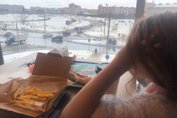 Служба доставки Додо Пицца, с рейтингом 3.8 - находится по адресу Череповец, проспект Октябрьский, 57 