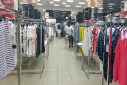 Магазин женской одежды Fason, с рейтингом 3 - находится по адресу Орловская область, Орел, Октябрьская улица, 27 