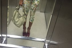 Магазин профессиональной косметики для волос Шпилька, с рейтингом 4.6 - находится по адресу Санкт-Петербург, Заневский проспект, 37 