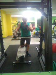 Мастер по ремонту кухни, грузчик Егор Михайлович Аверьянов