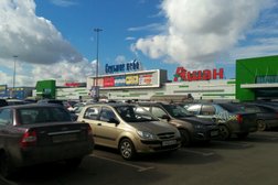 Торговый центр Седьмое небо, с рейтингом 2.7 - находится по адресу Нижний Новгород, Бетанкура улица, 1 