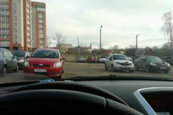 Автосервис Гарант, с рейтингом 3.9 - находится по адресу Смоленск, Тульский переулок, 3 
