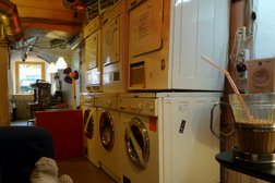 Бар-прачечная Стирка 40 градусов, с рейтингом 4 - находится по адресу Санкт-Петербург, Казанская улица, 26 