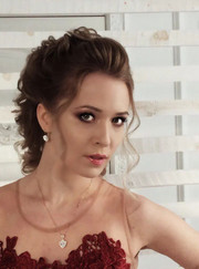 Визажист, парикмахер Мария Халимовна Сафонова